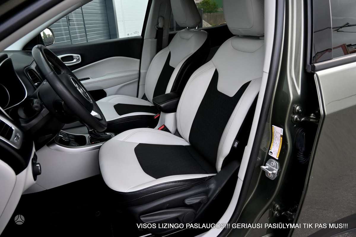 Jeep Compass, 2.4 l., off-road / crossover