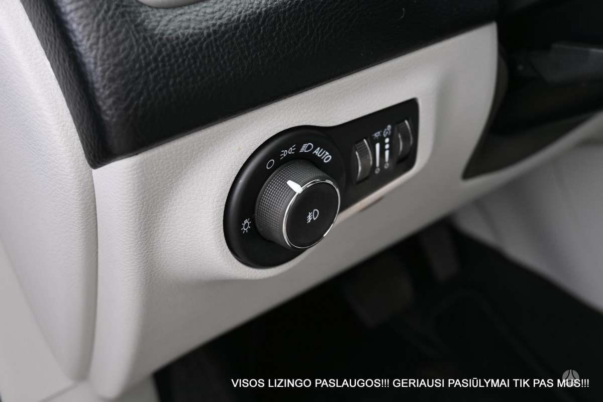 Jeep Compass, 2.4 l., off-road / crossover