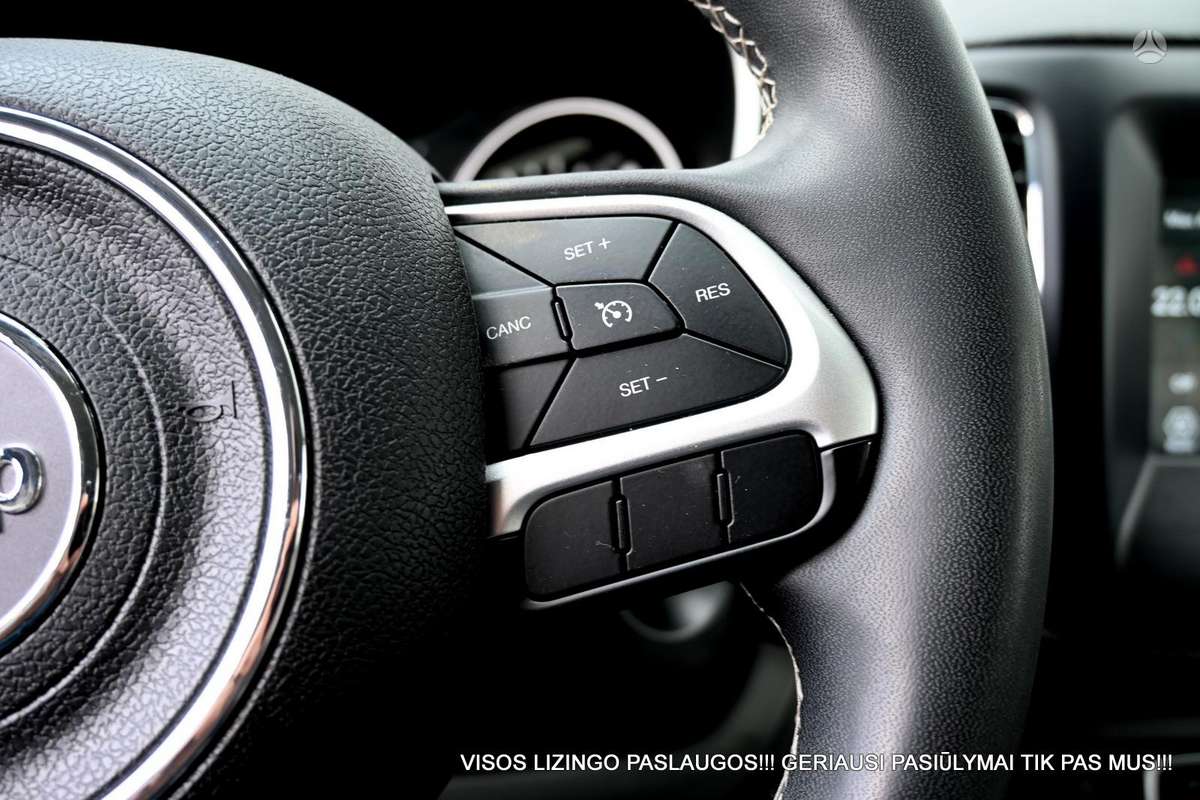 Jeep Compass, 2.4 l., off-road / crossover