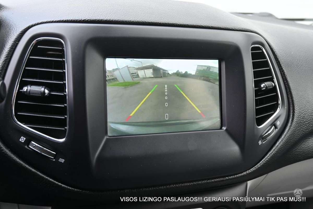 Jeep Compass, 2.4 l., off-road / crossover
