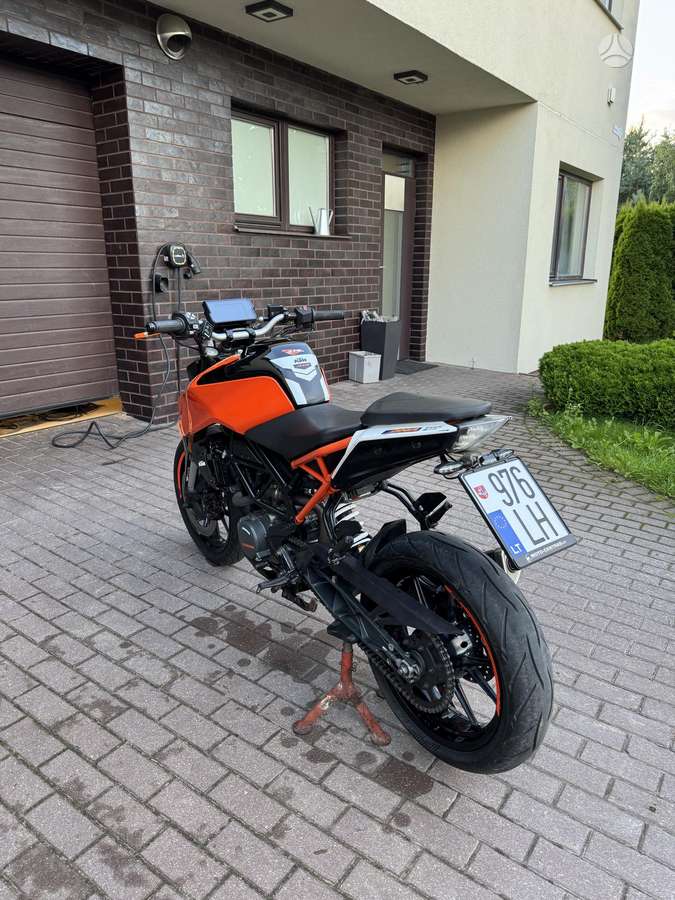KTM Duke 125cc, street / classic
