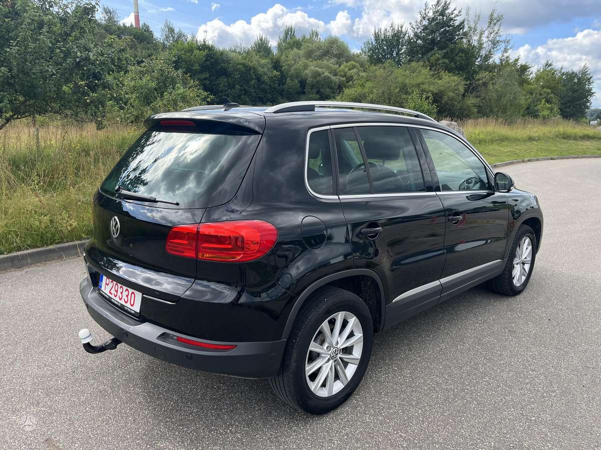 Volkswagen Tiguan - 5