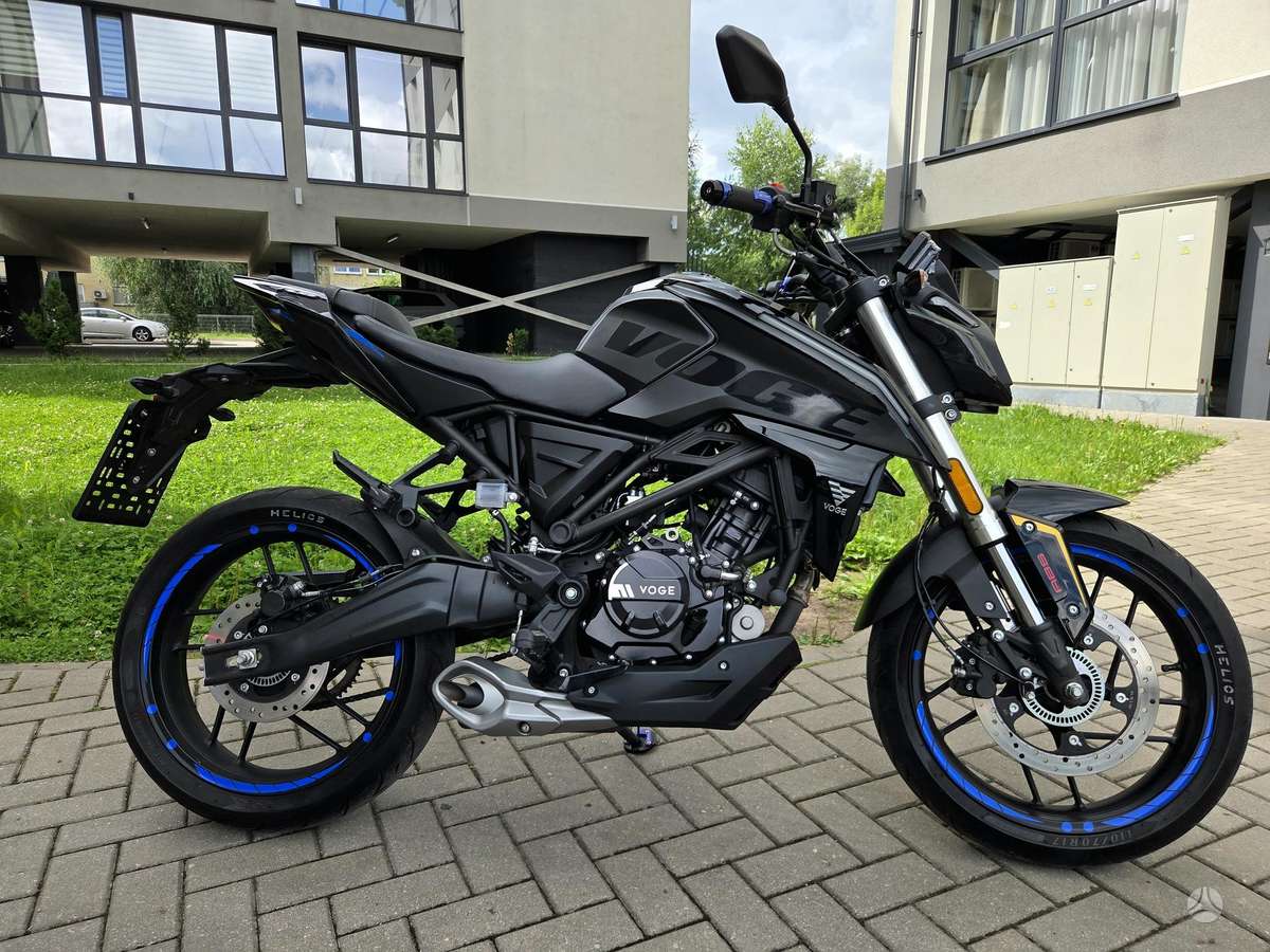 VOGE 125R 125cc, street / classic