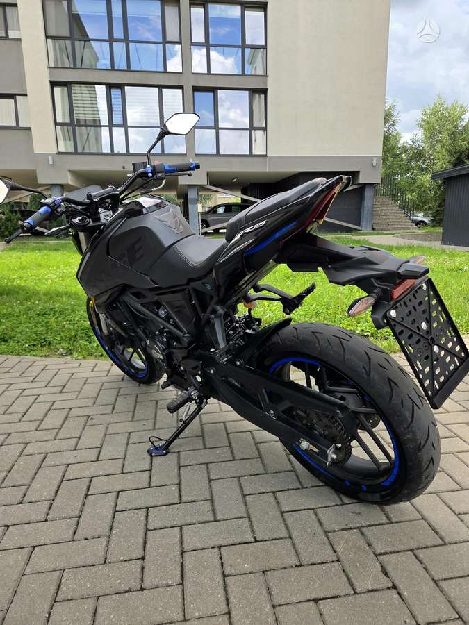 VOGE 125R 125cc, street / classic