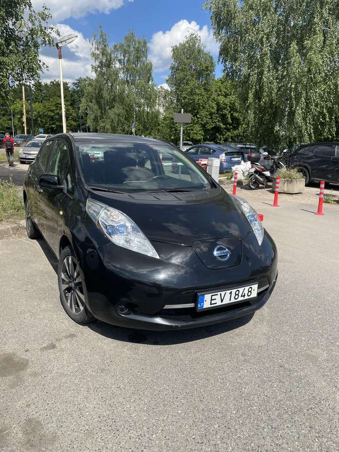 Nissan Leaf, 30 kWh, hečbekas
