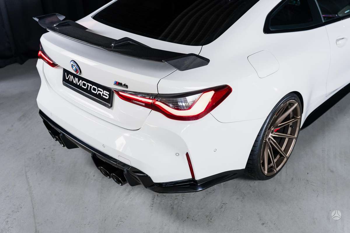 BMW M4, 3.0 l., coupe