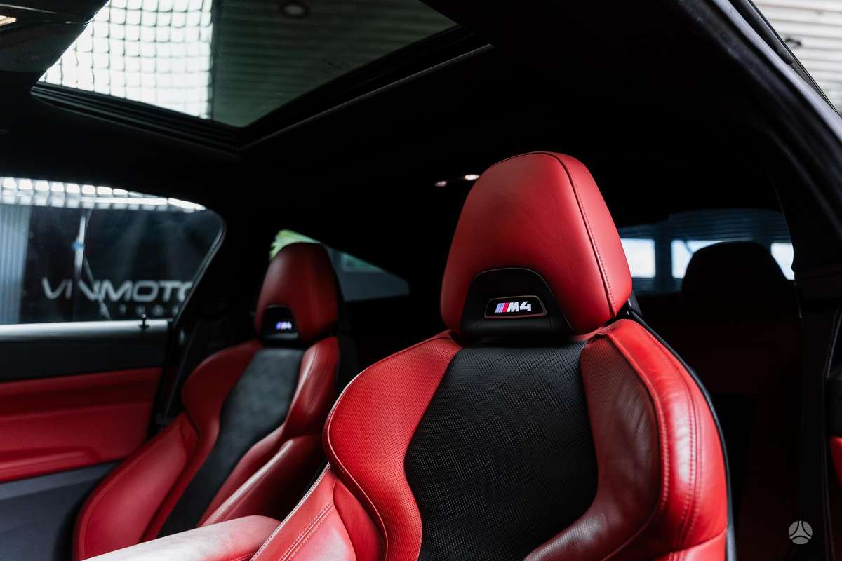 BMW M4, 3.0 l., coupe