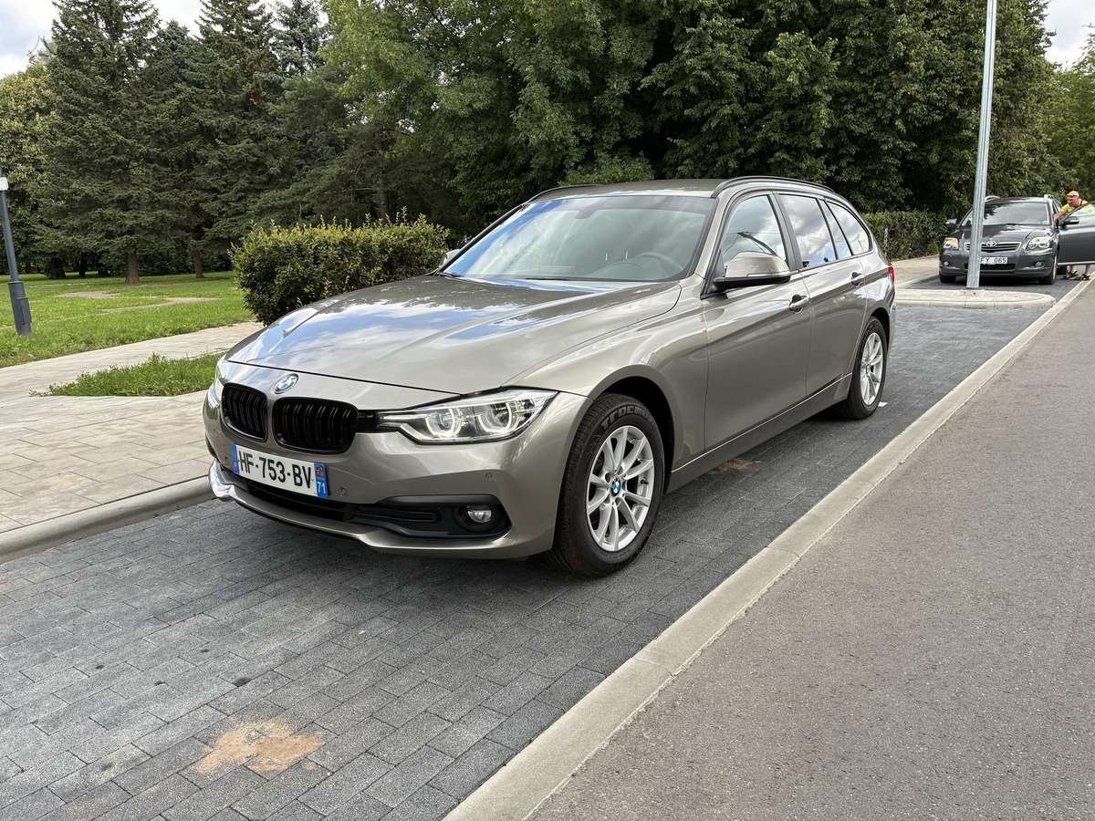BMW 318, 2.0 l., universalas