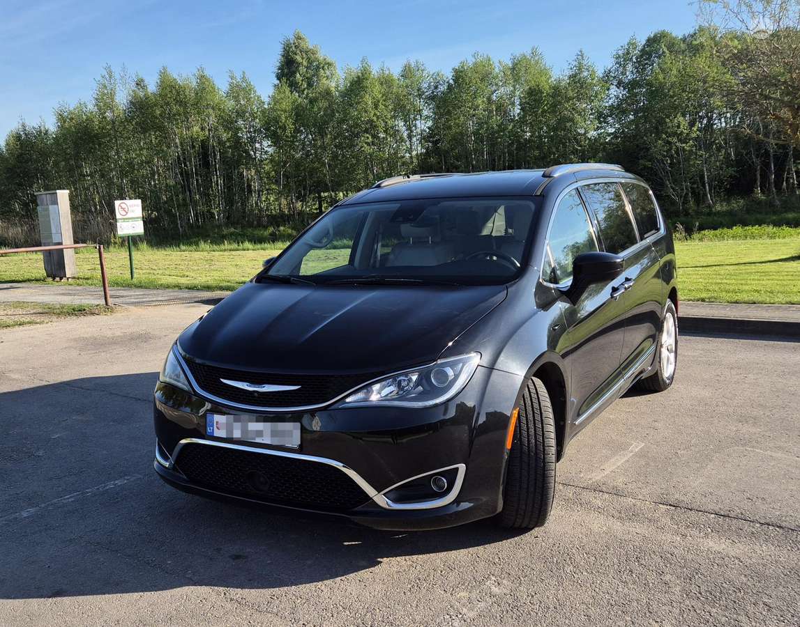 Chrysler Pacifica, 3.6 l., Минивэн