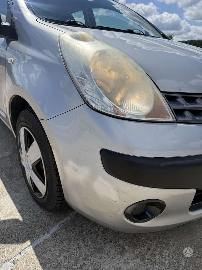 Nissan Note, 1.6 l., Хэтчбек