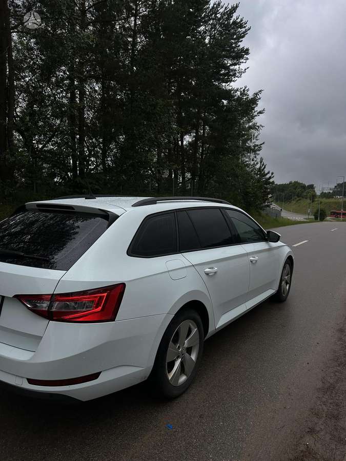 Skoda Superb, 2.0 l., Универсал