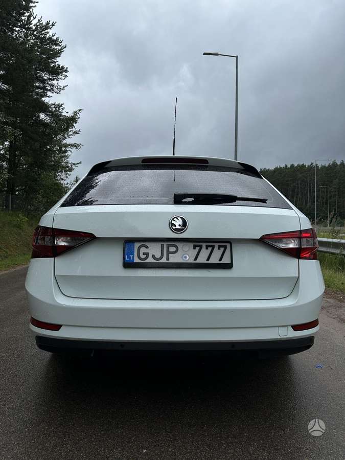 Skoda Superb, 2.0 l., wagon