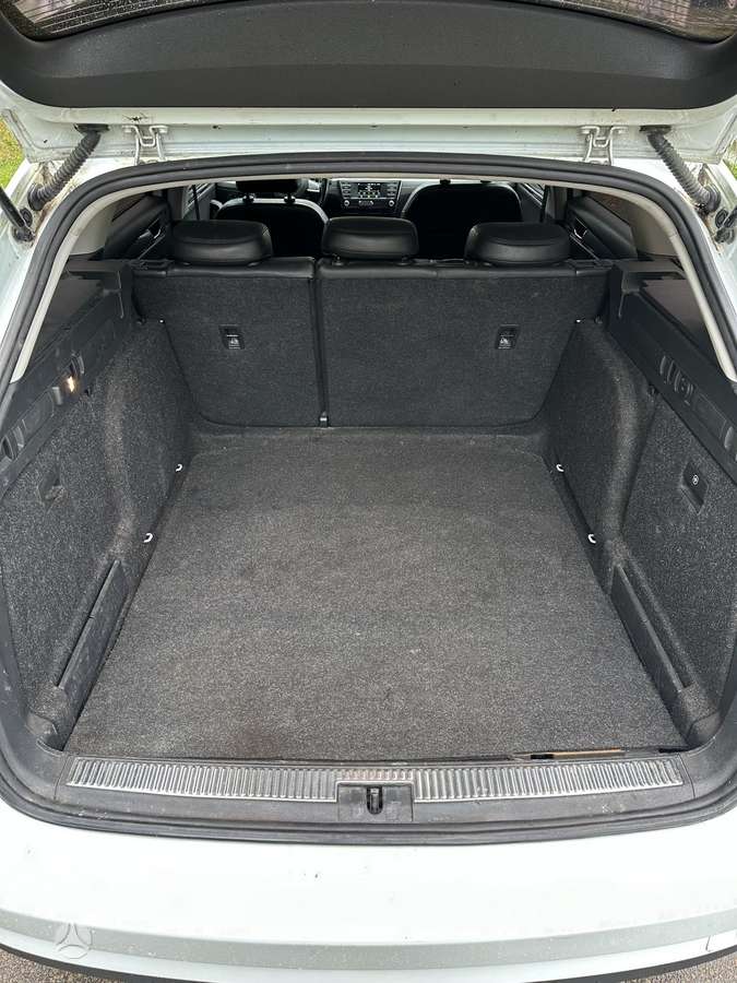 Skoda Superb, 2.0 l., wagon