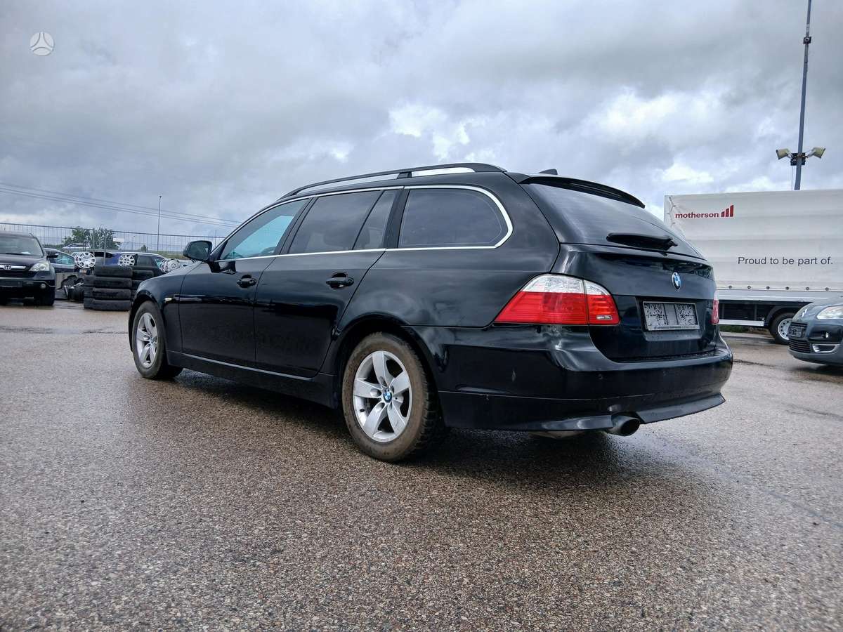 BMW 520, 2.0 l., universalas