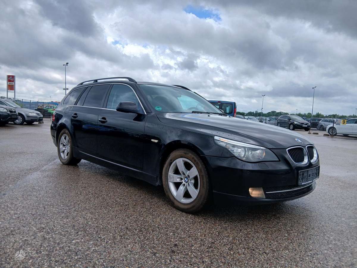 BMW 520, 2.0 l., universalas