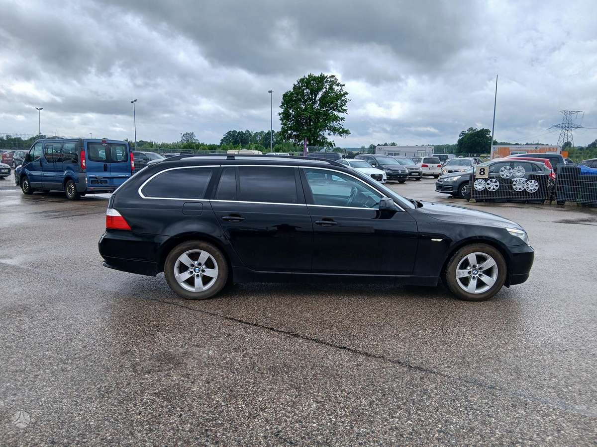 BMW 520, 2.0 l., wagon
