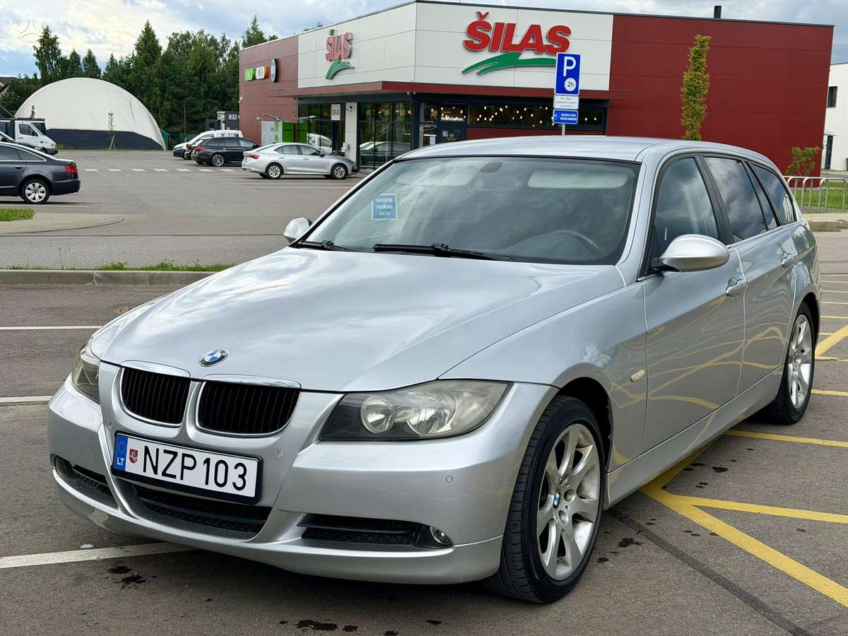 BMW 330, 3.0 l., universalas