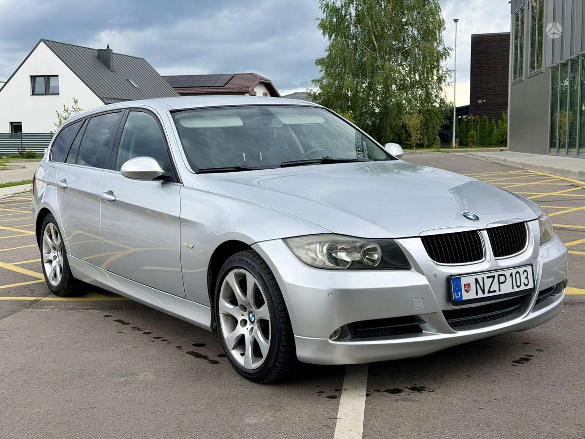 BMW 330, 3.0 l., universalas
