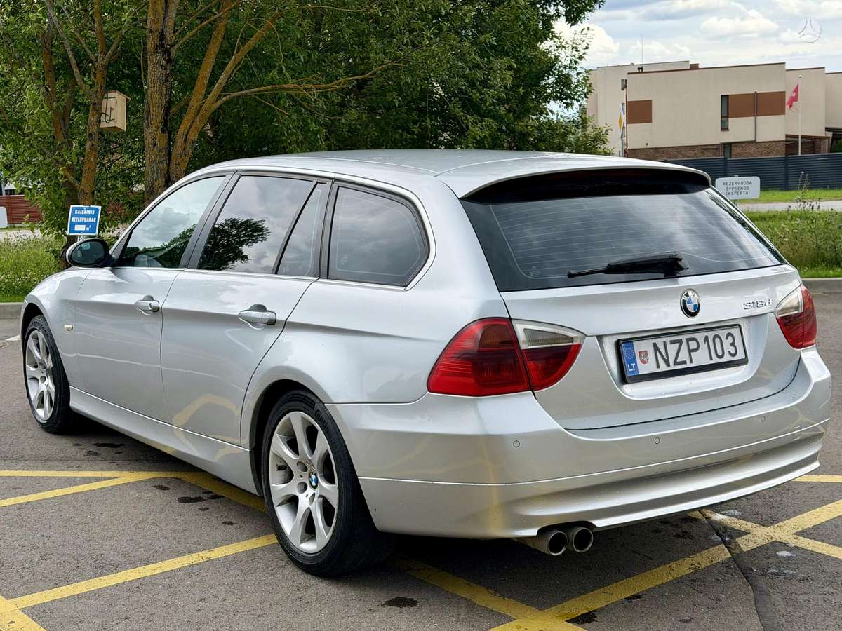 BMW 330, 3.0 l., universalas