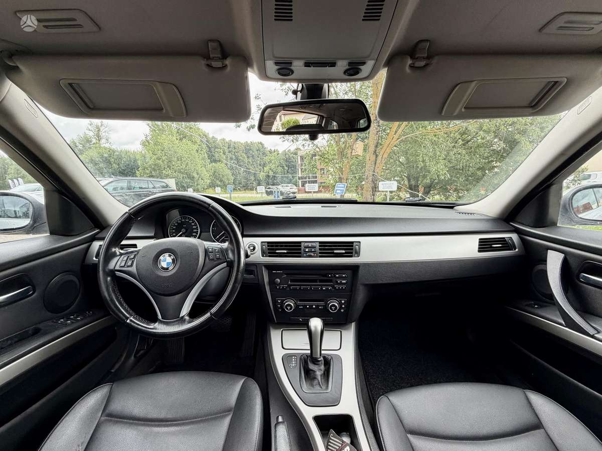 BMW 330, 3.0 l., universalas