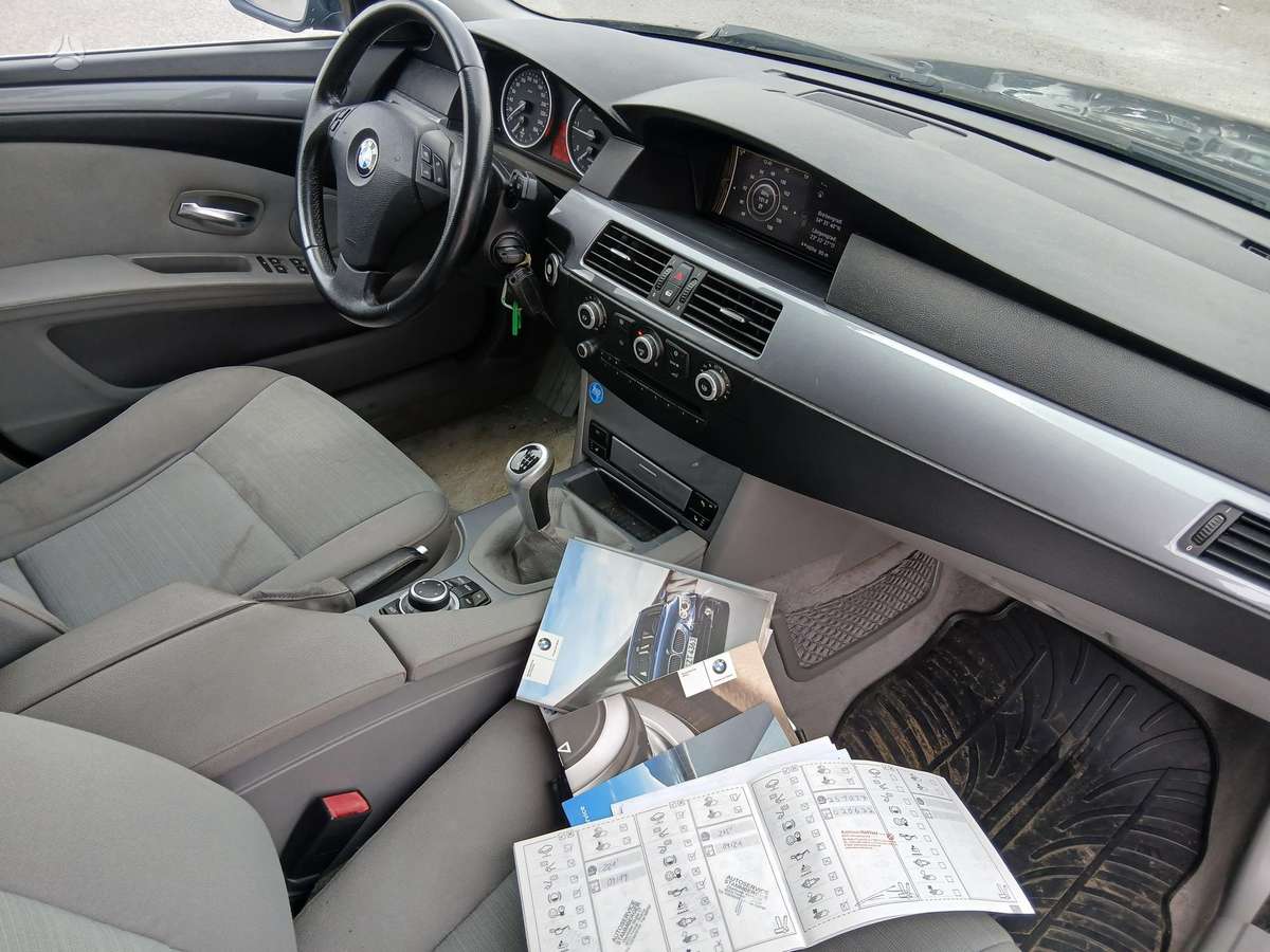BMW 520, 2.0 l., universalas