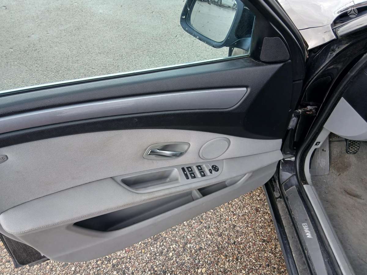BMW 520, 2.0 l., wagon