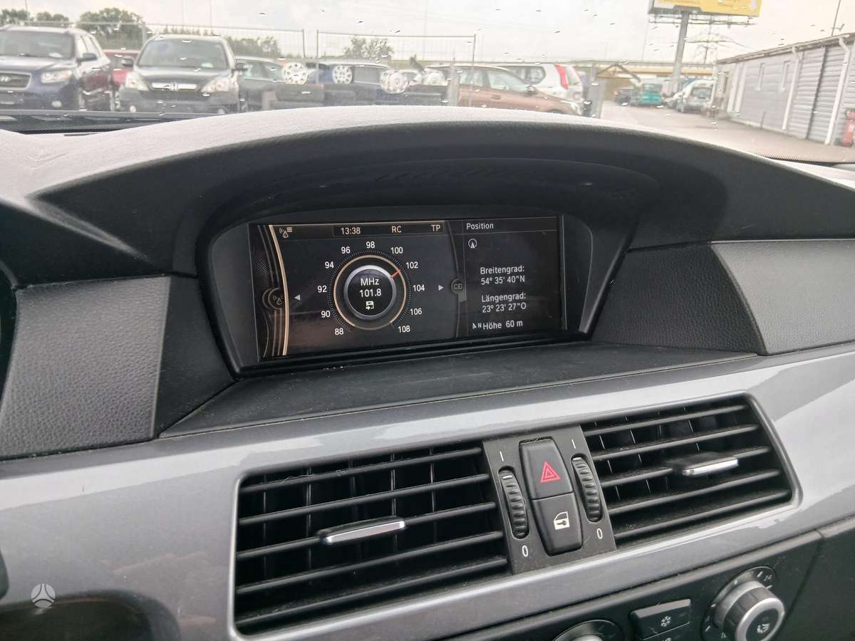 BMW 520, 2.0 l., universalas
