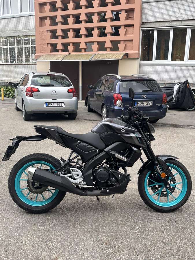 Yamaha MT 125 125cc, street / classic