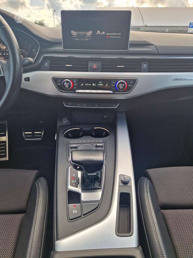 Audi A4, 2.0 l., Универсал