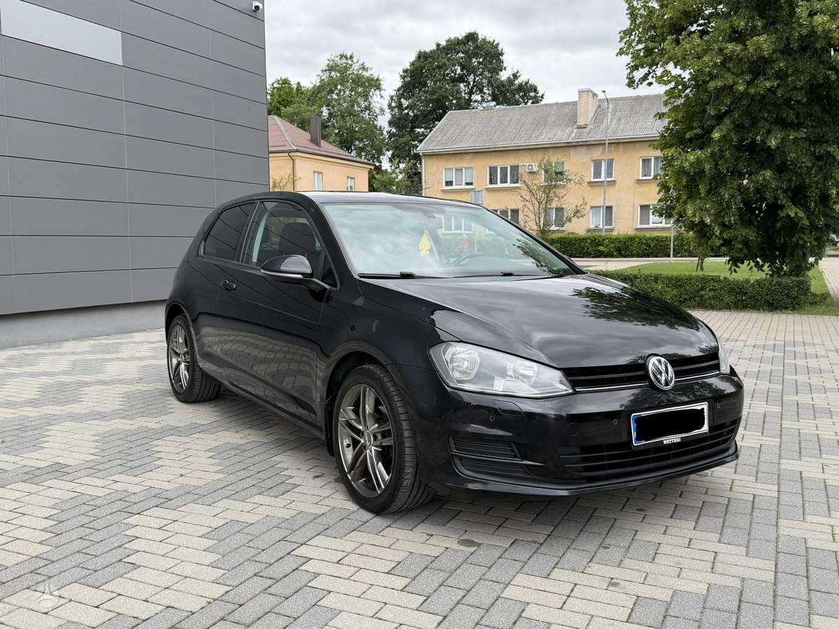 Volkswagen Golf - 3