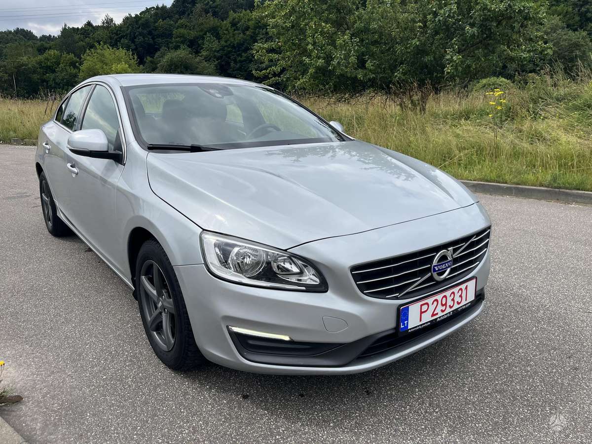 Volvo S60 - 3