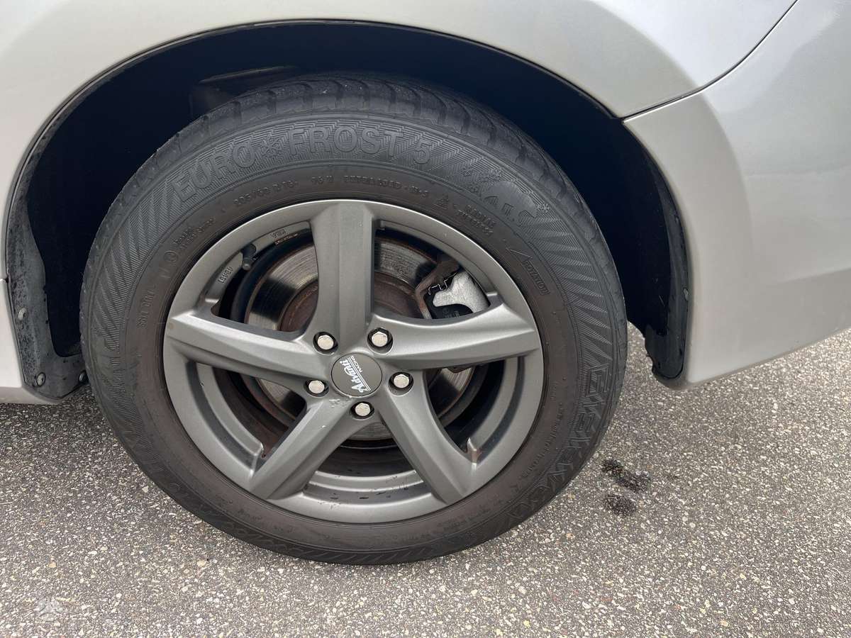 Volvo S60 - 10