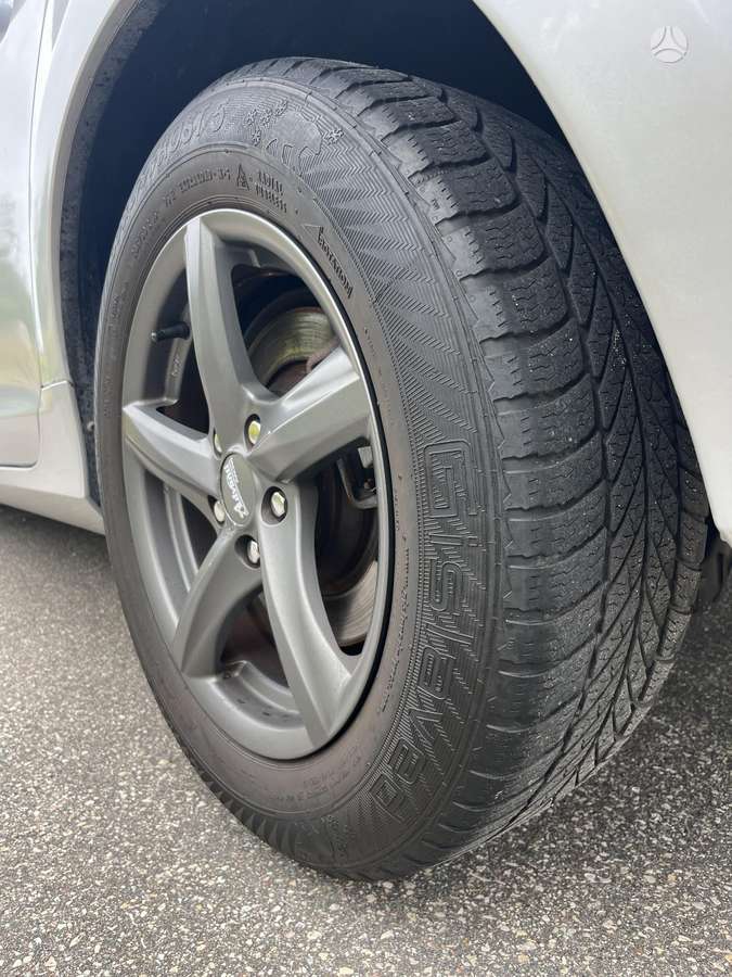 Volvo S60 - 9