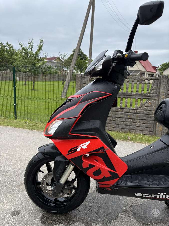 Aprilia SR 50cc, scooters / mopeds