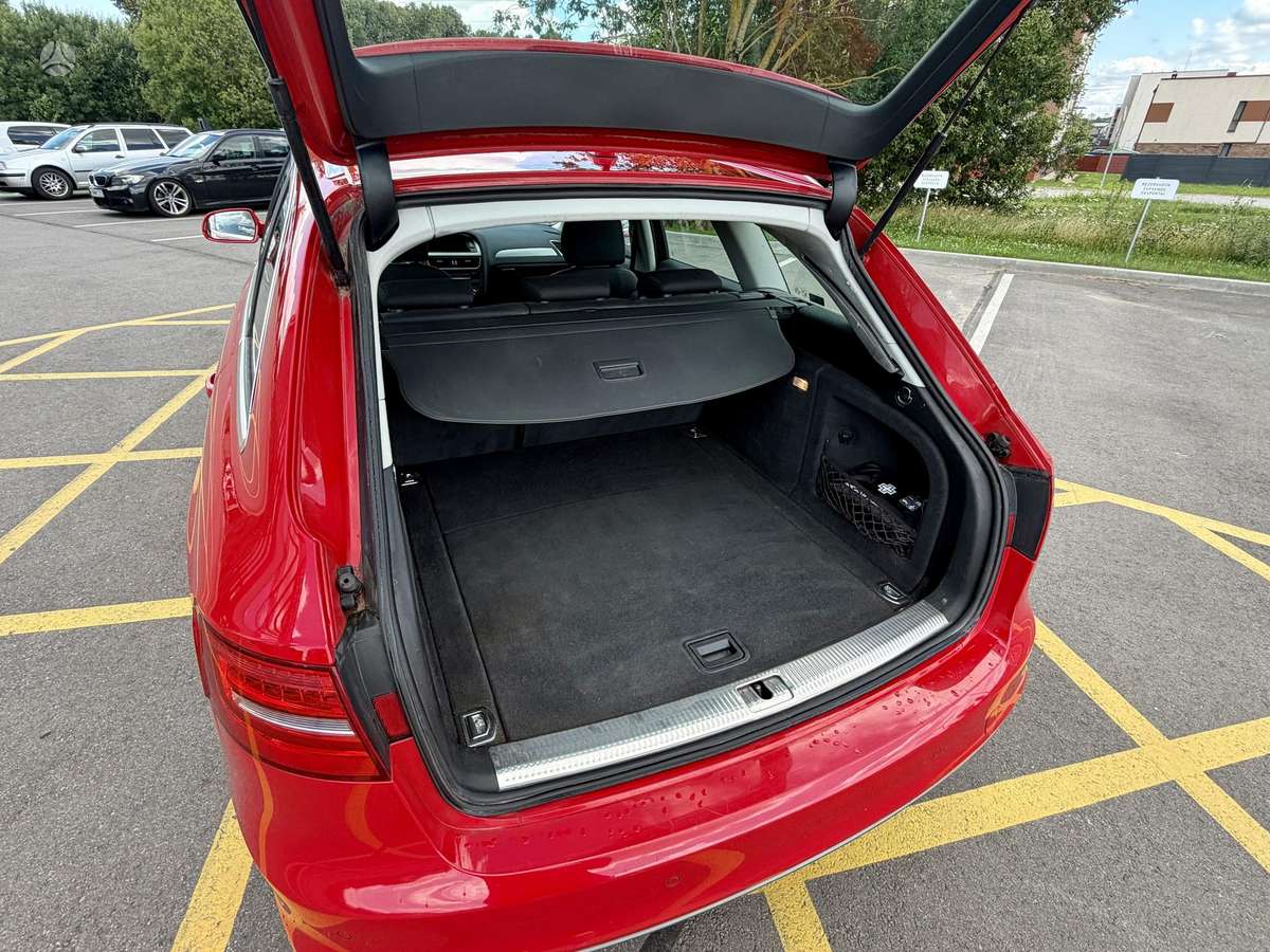 Audi A4, 2.0 l., universalas