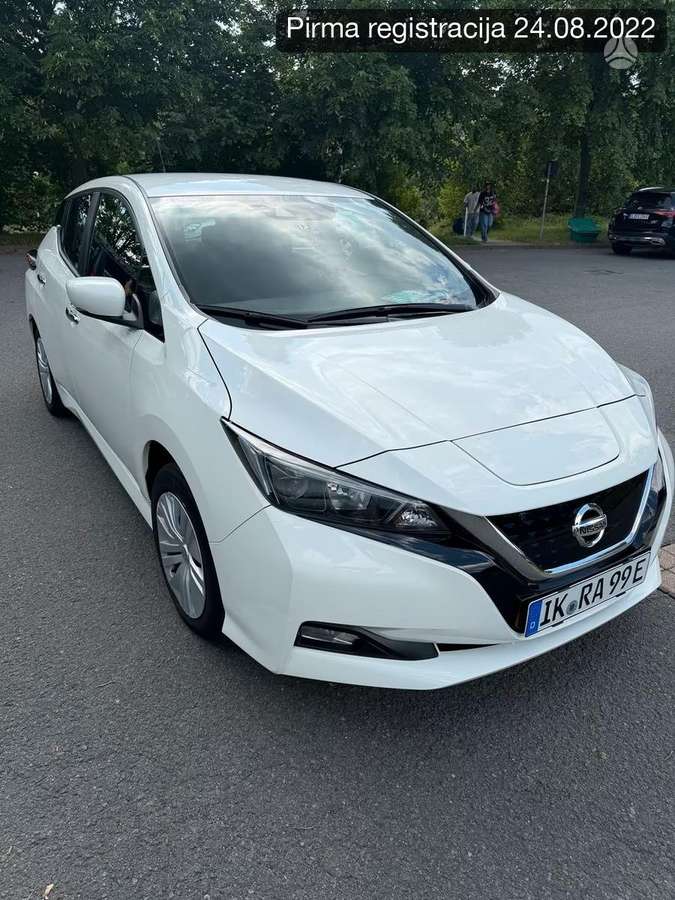 Nissan Leaf, 40 kWh, hatchback