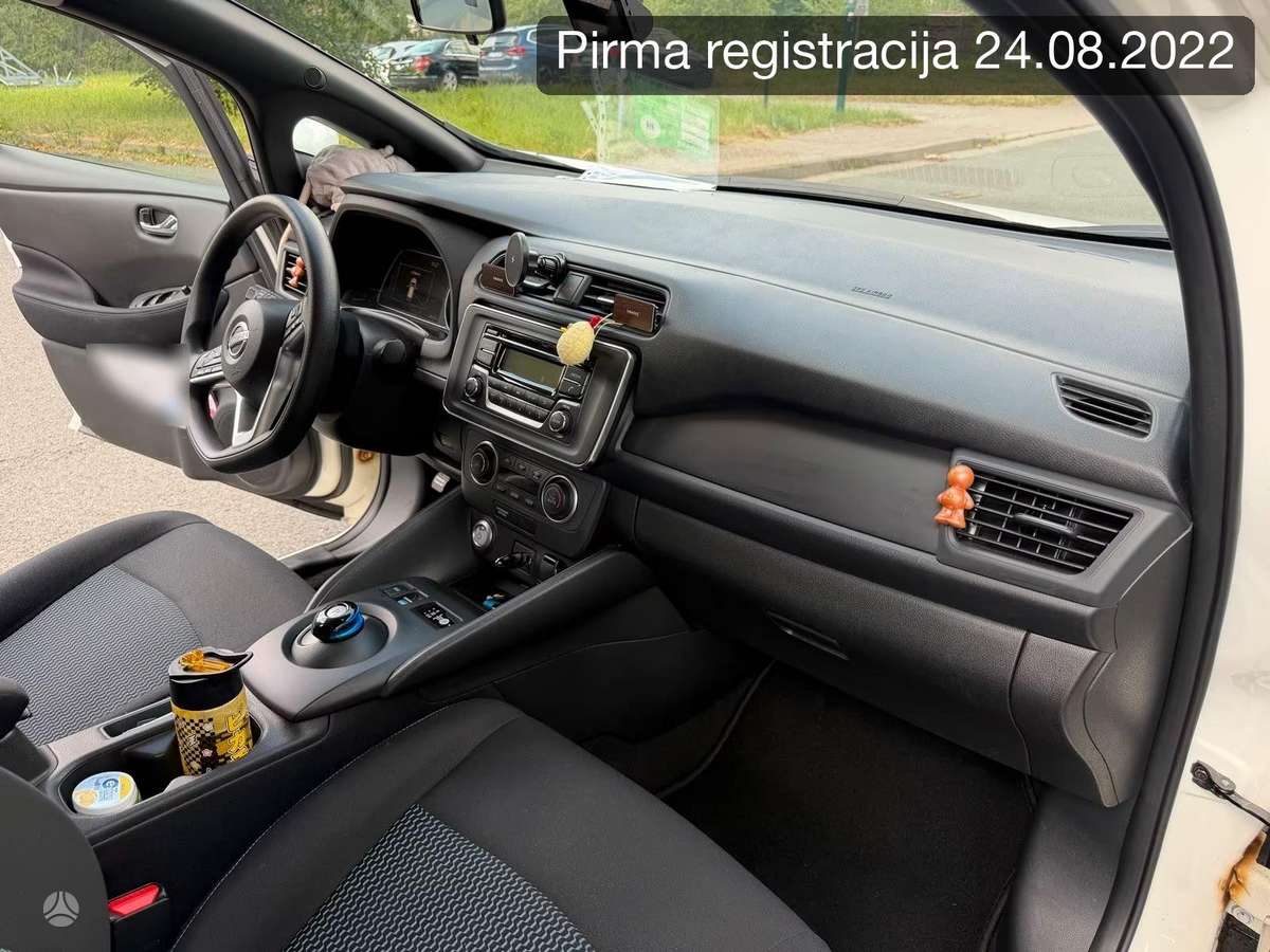 Nissan Leaf, 40 kWh, hatchback
