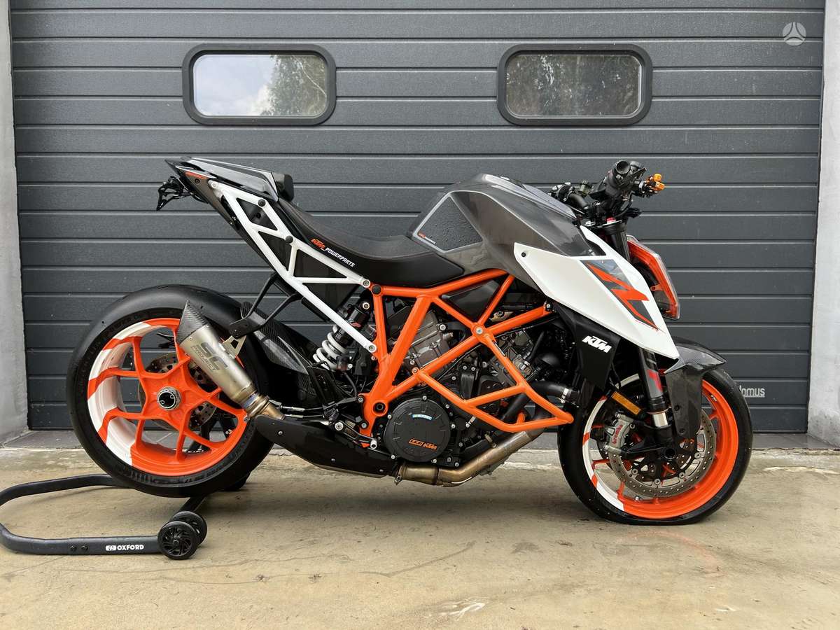 KTM Super Duke 1300cc, street / classic