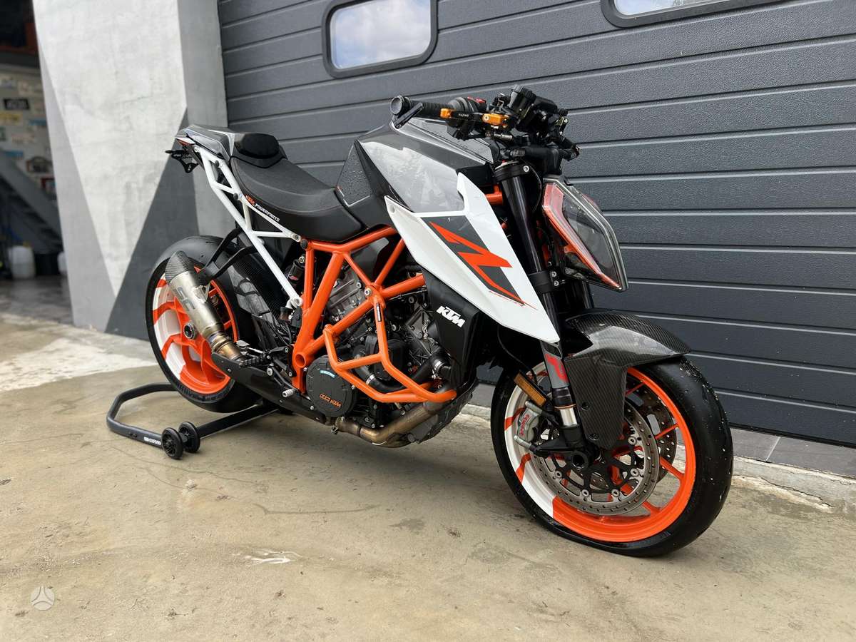 KTM Super Duke 1300cc, street / classic