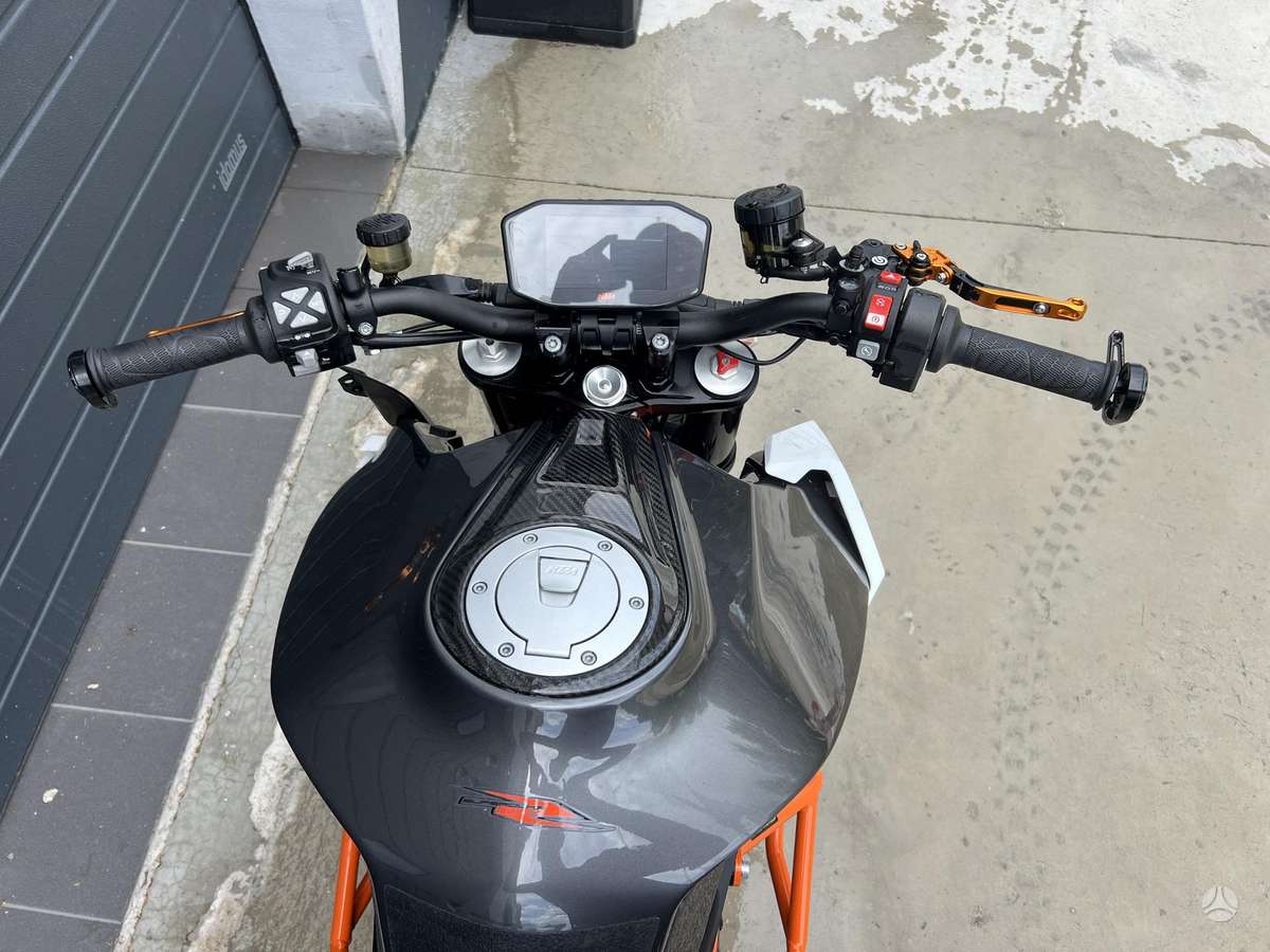 KTM Super Duke 1300cc, street / classic
