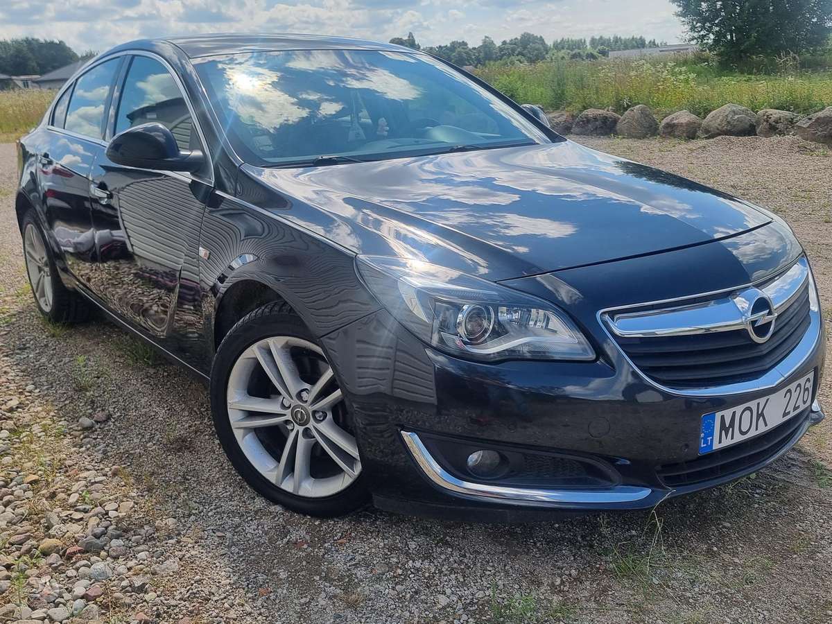 Opel Insignia, 2.0 l., hatchback