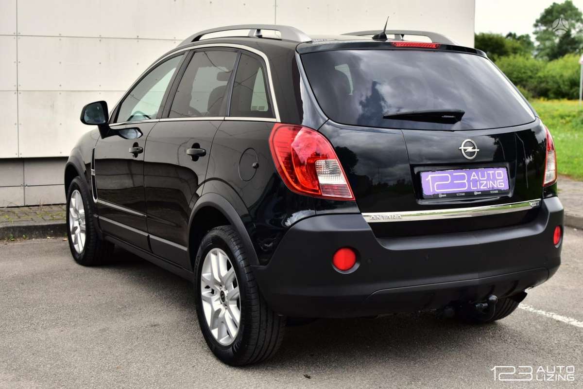 Opel Antara, 2.2 l., off-road / crossover