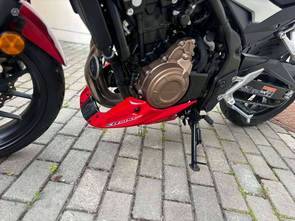 Honda CB 500cc, street / classic