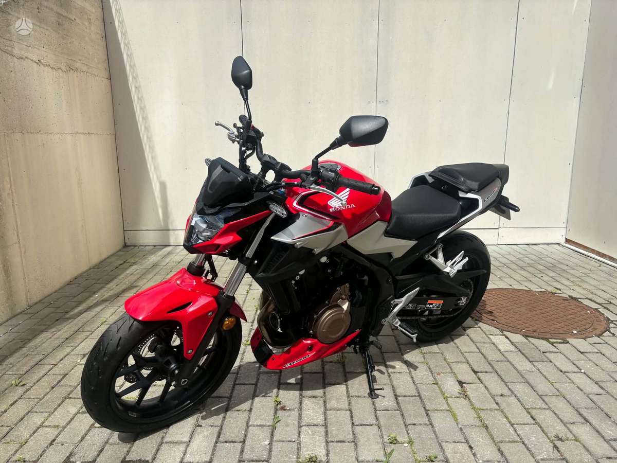 Honda CB 500cc, street / classic