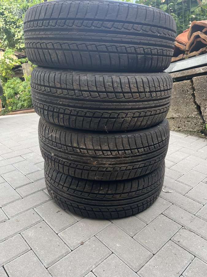 Roadstone CP641, vasarinės 195/60 R15