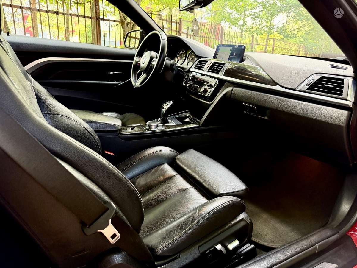 BMW 430, convertible