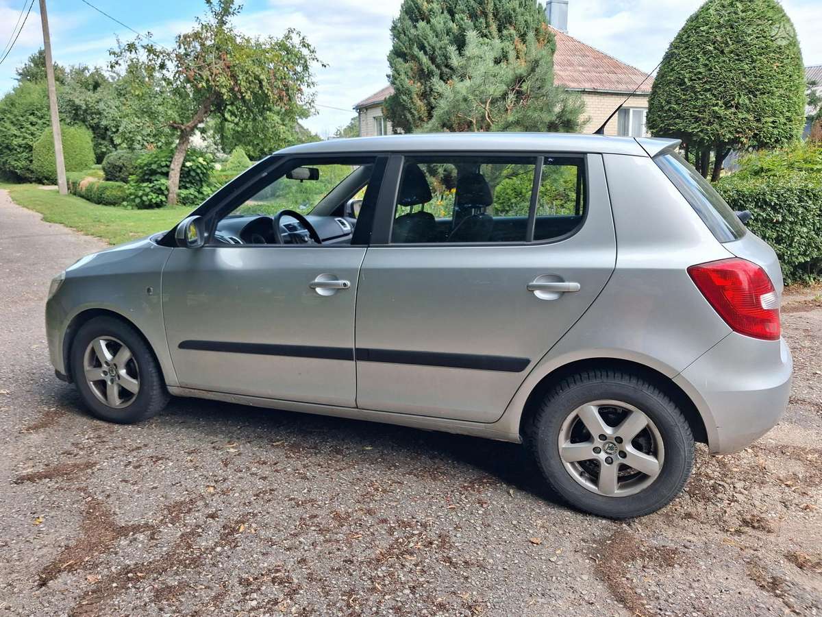 Škoda Fabia - 1