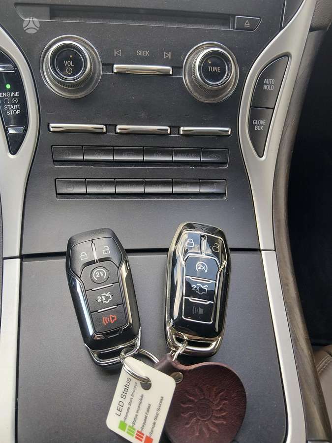 Lincoln MKX, 2.7 l., off-road / crossover