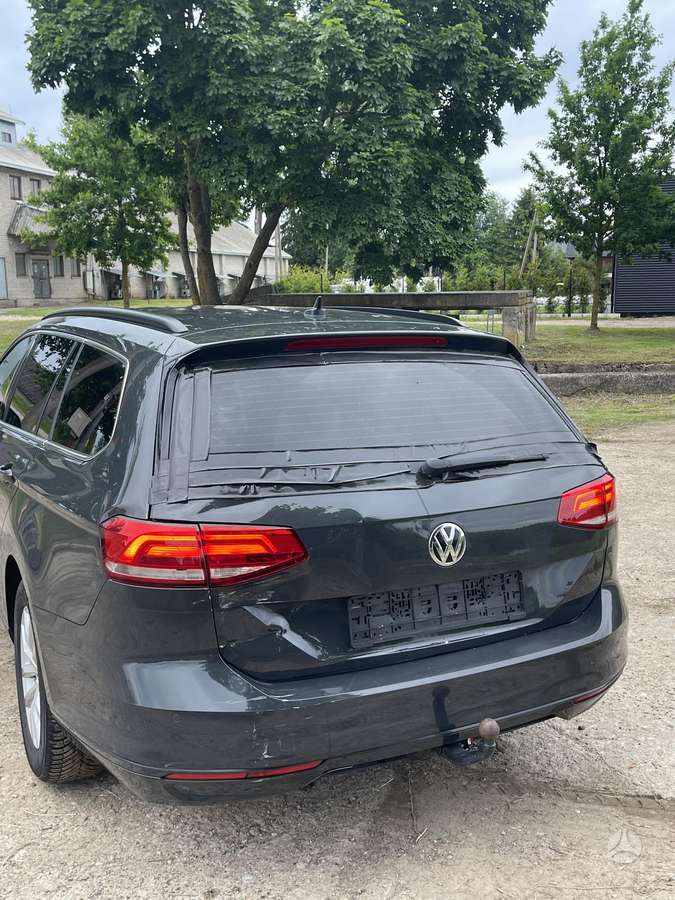 Volkswagen Passat, 2.0 l., Универсал