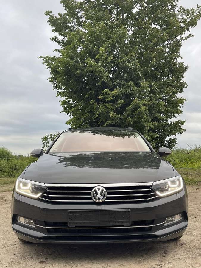 Volkswagen Passat, 2.0 l., Универсал